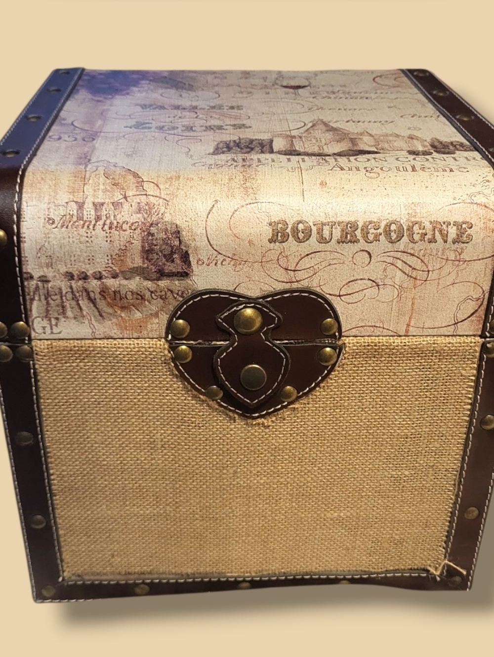 Decor Storage Chest